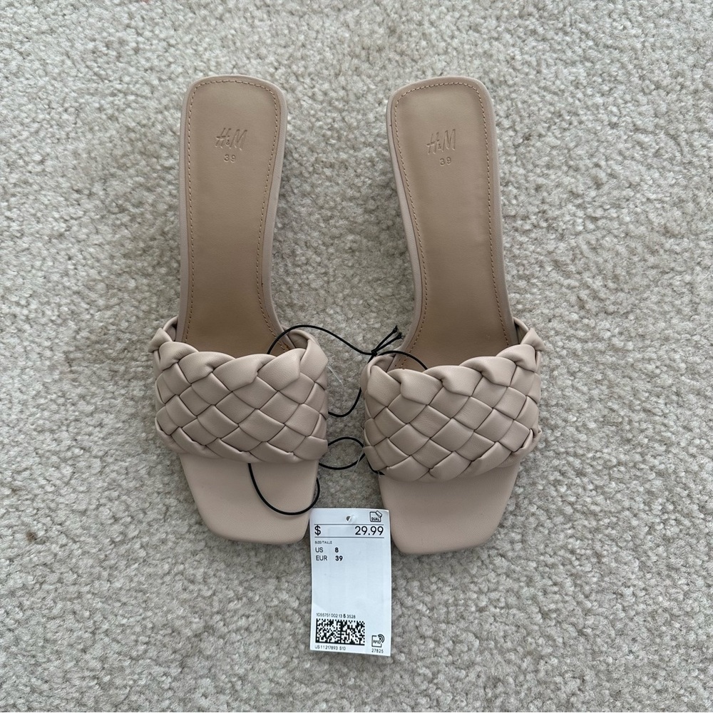 H&M Women's Beige Woven Skinny Block Kitten Heel Sandals